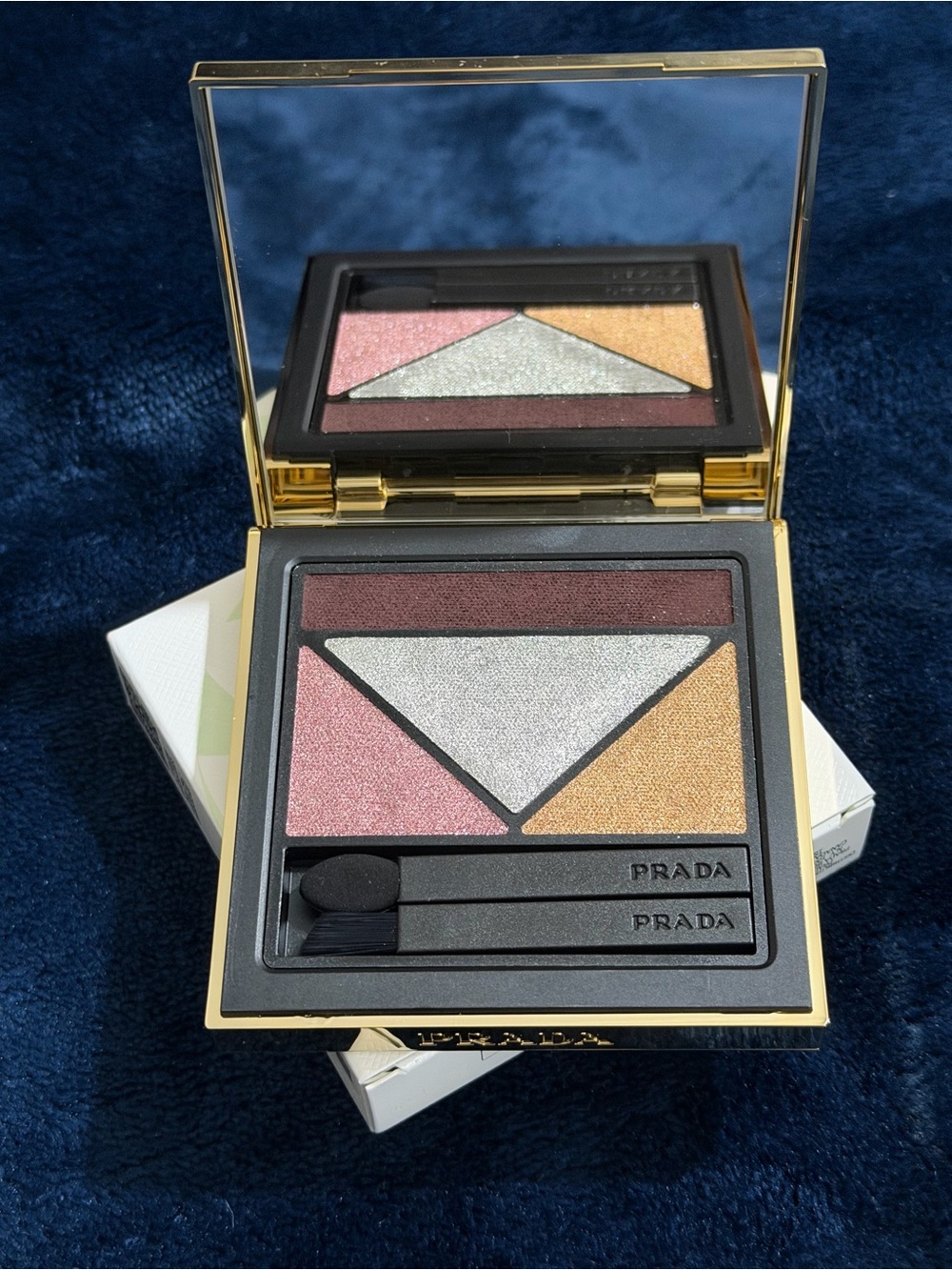 PRADA Beauty Makeup - Picture 5 of 8